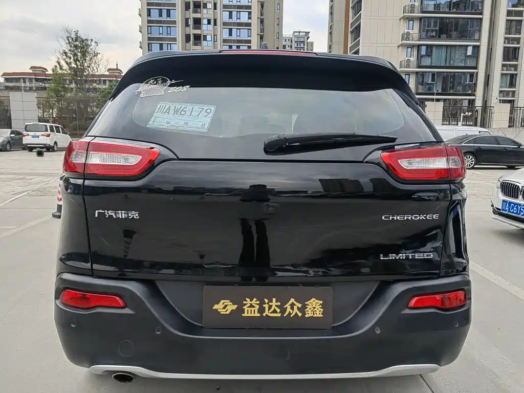 JEEP CHEROKEE 2017