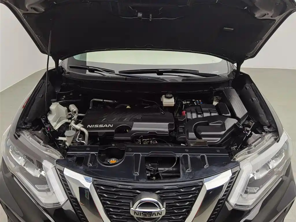 NISSAN X-TRAIL 2020