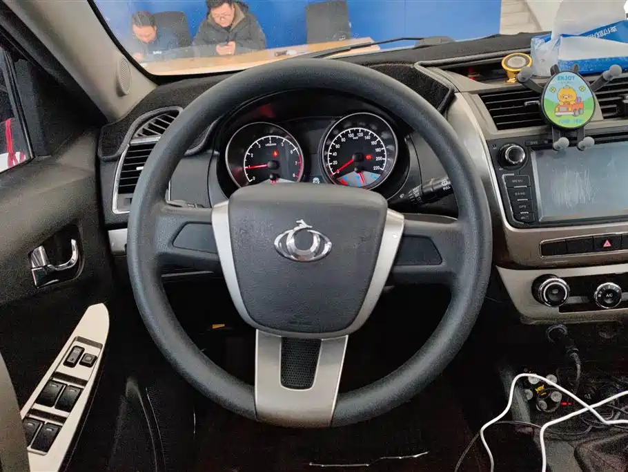 GEELY AUTO GEELY GX7 2015