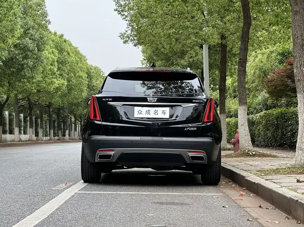CADILLAC XT5 2023