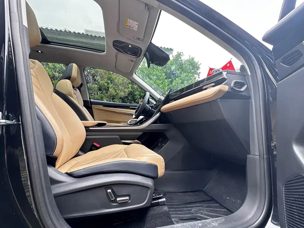 GEELY AUTO BOYUE L 2023