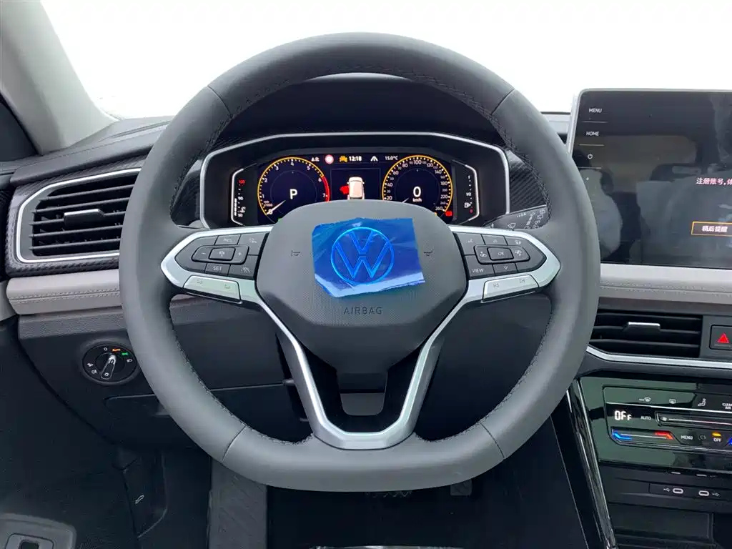 VOLKSWAGEN TAYRON 2024