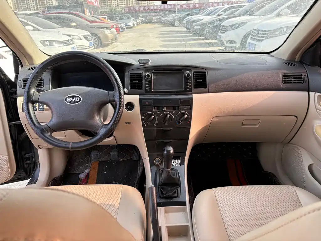 BYD F3 2013