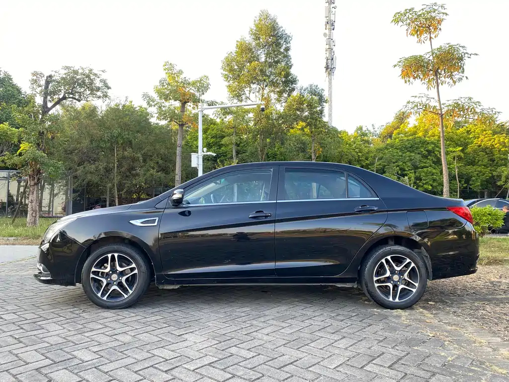 BYD G5 2016