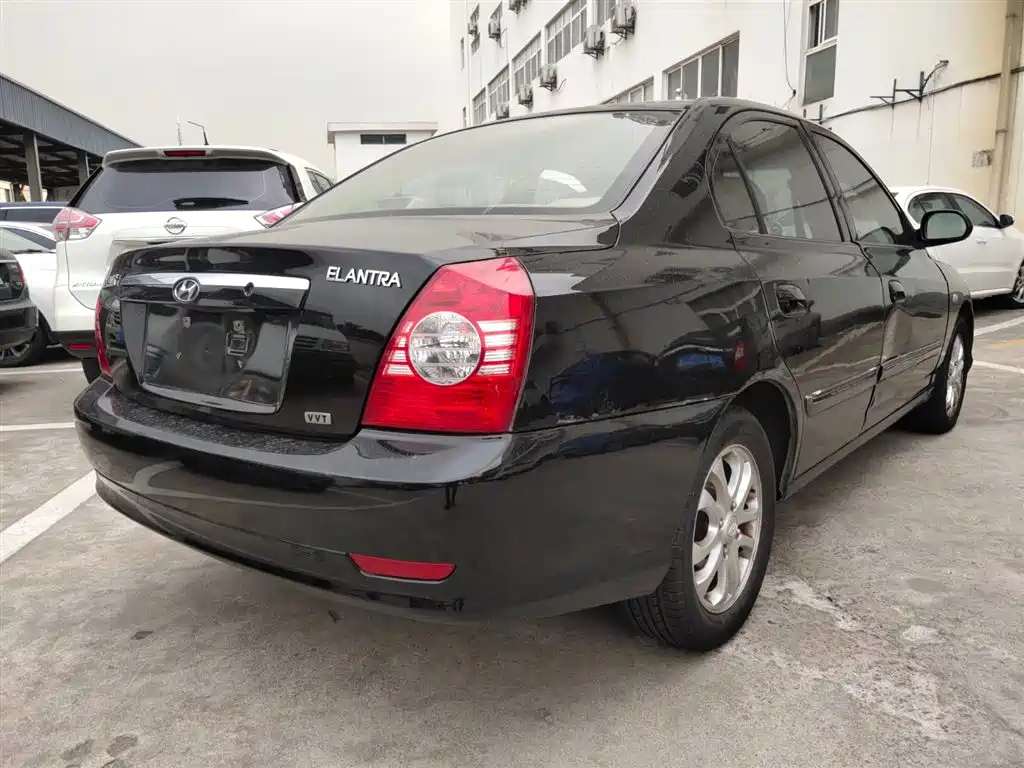 HYUNDAI ELANTRA 2009