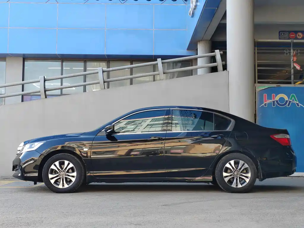 HONDA ACCORD 2015