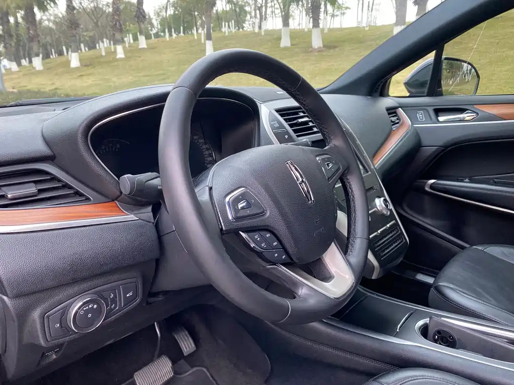 LINCOLN MKC 2019