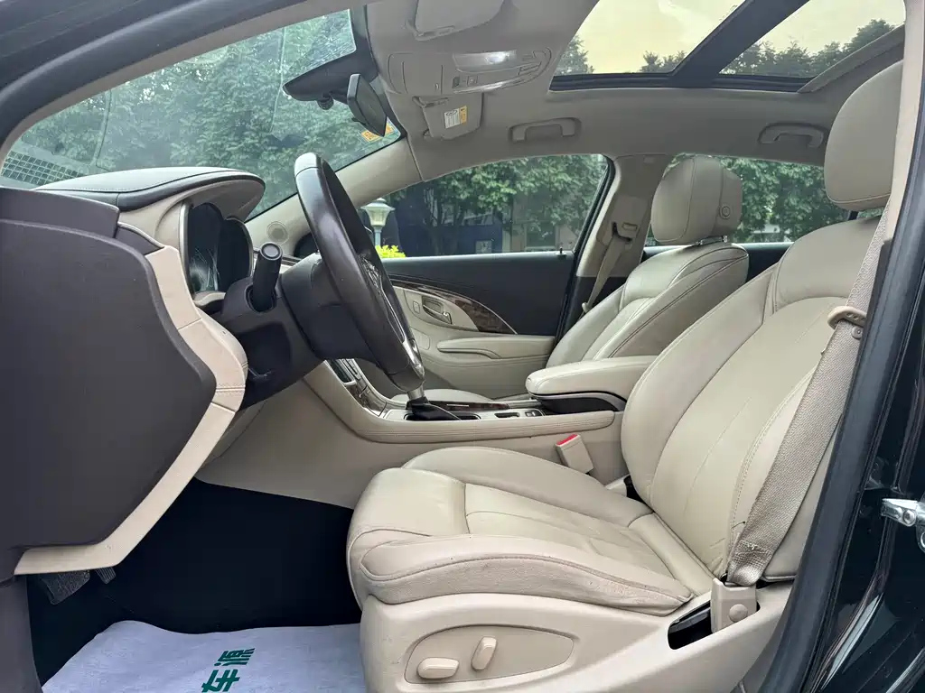 BUICK LACROSSE 2015