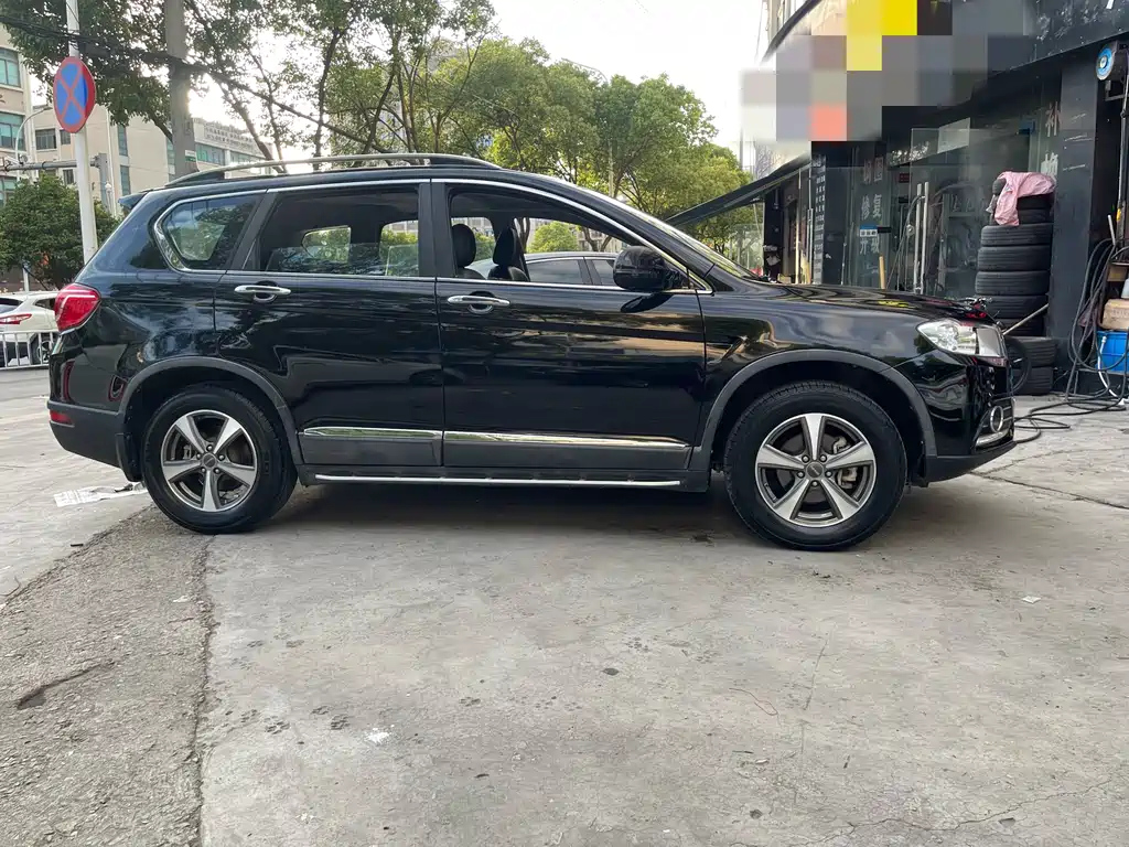 HAVAL H6 2015