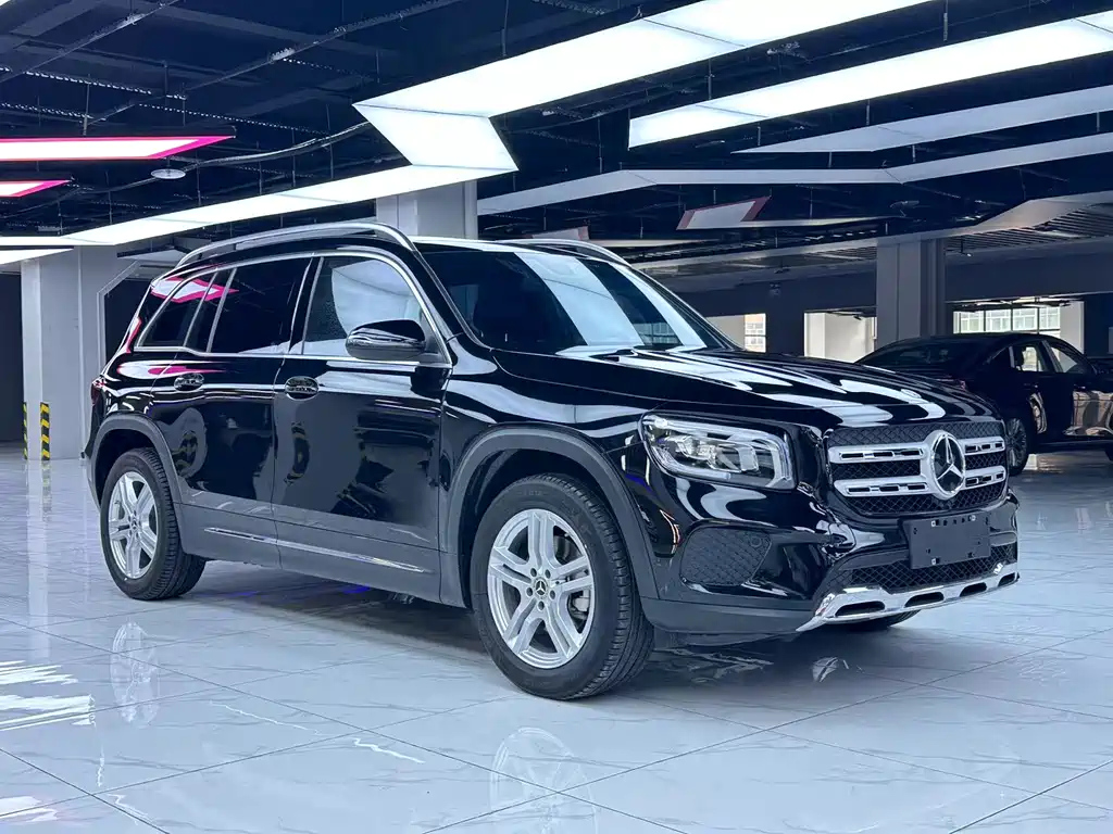 MERCEDES BENZ GLB 2022