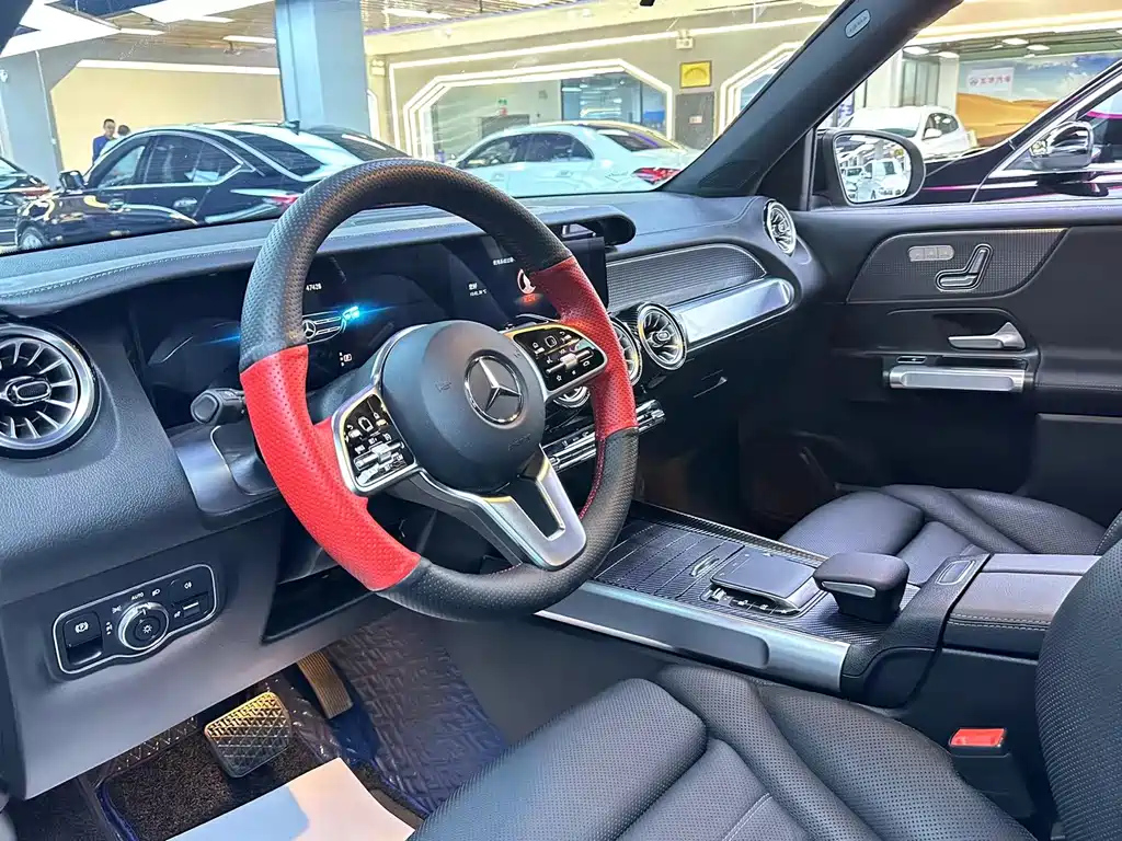 MERCEDES BENZ GLB 2022