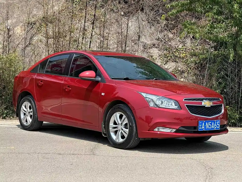 CHEVROLET CRUZE 2015
