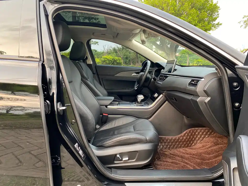 HONGQI H5 2021