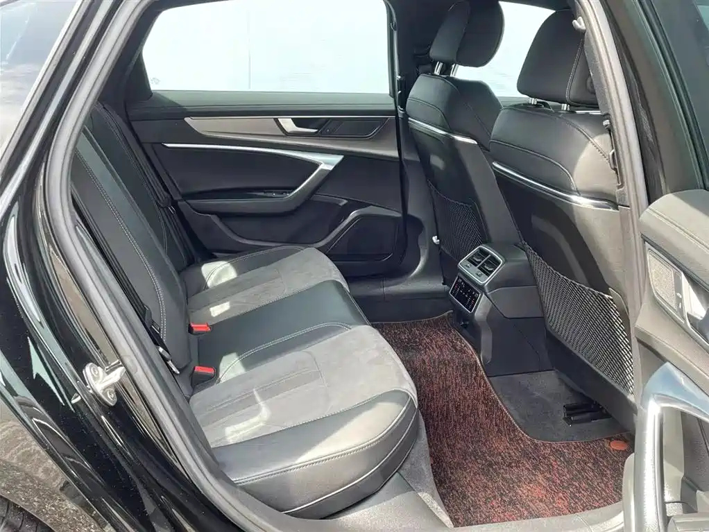 AUDI A6L 2021