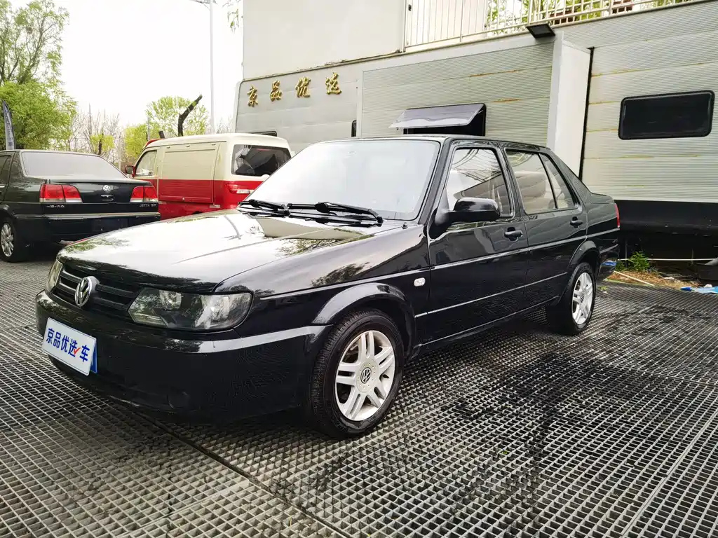 VOLKSWAGEN JETTA 2012