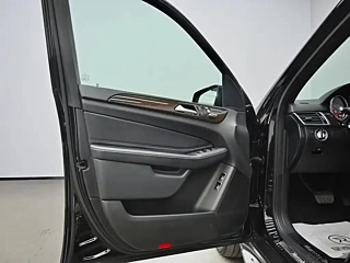 MERCEDES BENZ GLS  2018 YEAR GLS 400 4MATIC LUXURY 2018