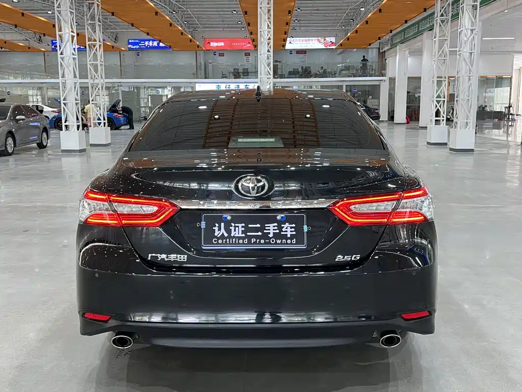 TOYOTA CAMRY 2022