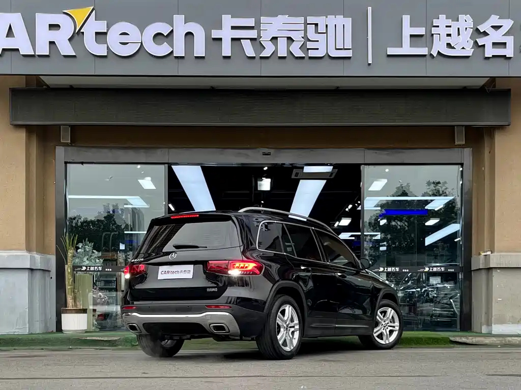 MERCEDES BENZ GLB 2022