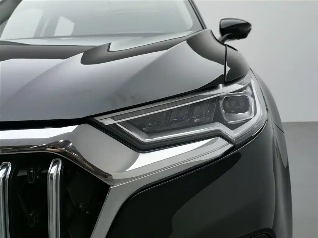HONGQI HS5 2022