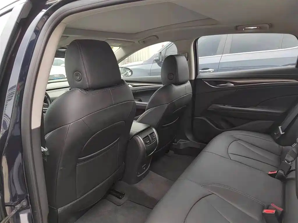 BUICK LACROSSE 2021
