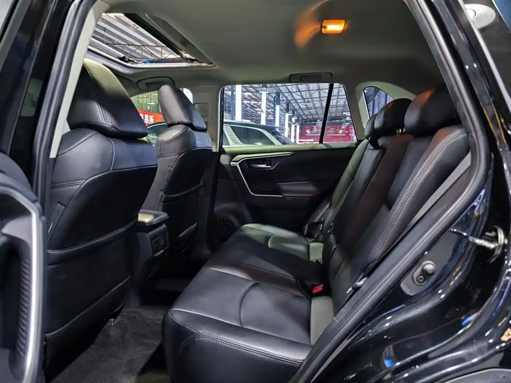 TOYOTA RAV4 RONGFANG 2020