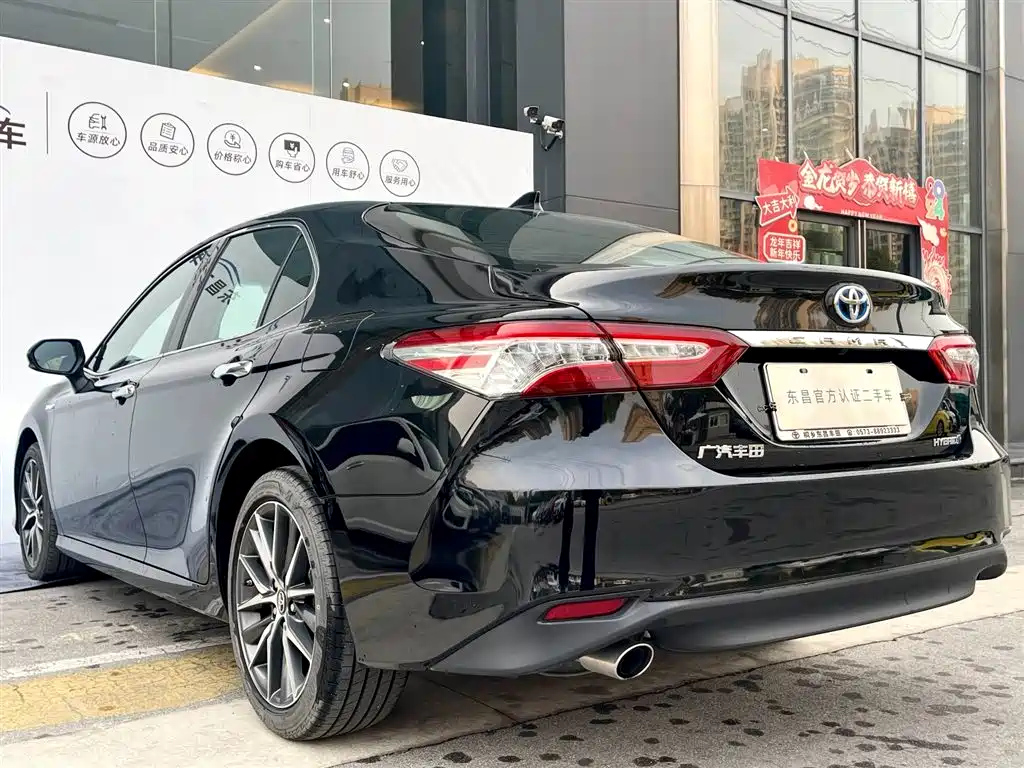 TOYOTA CAMRY 2021