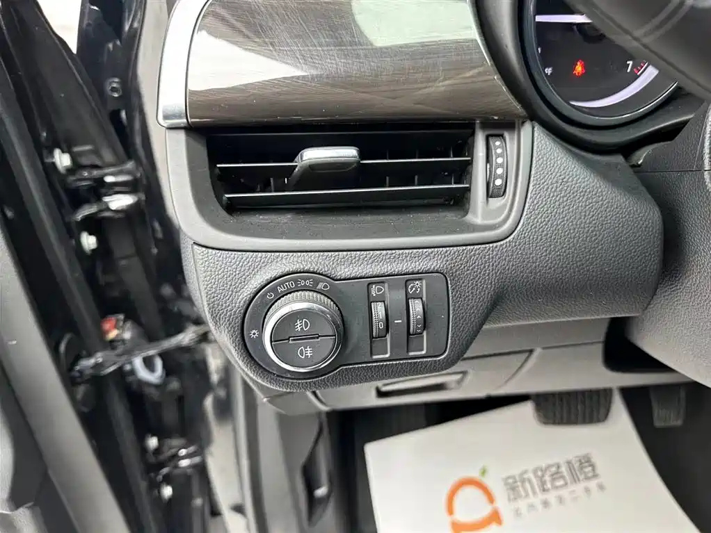 BUICK ENVISION 2018