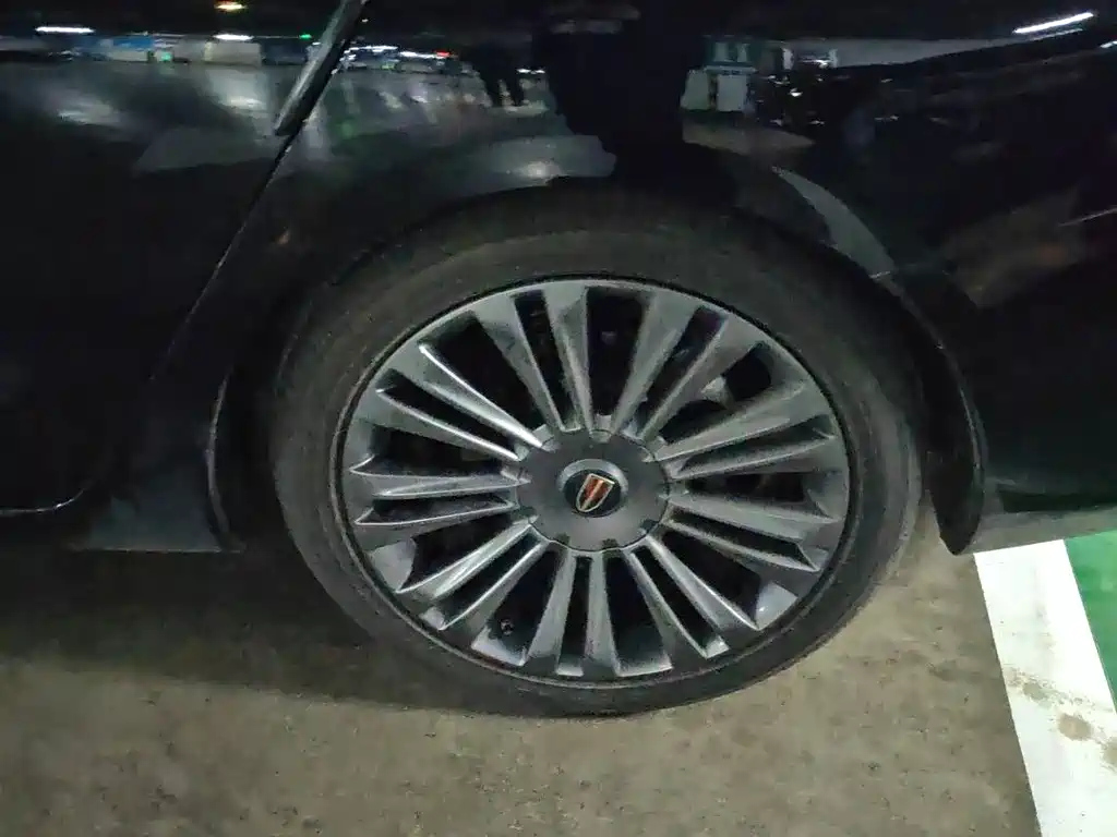 HONGQI H5 2021