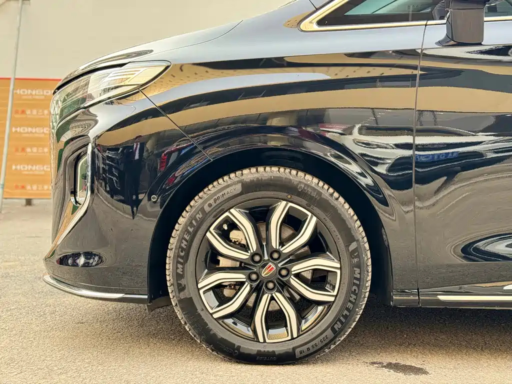 HONGQI HQ9 2023
