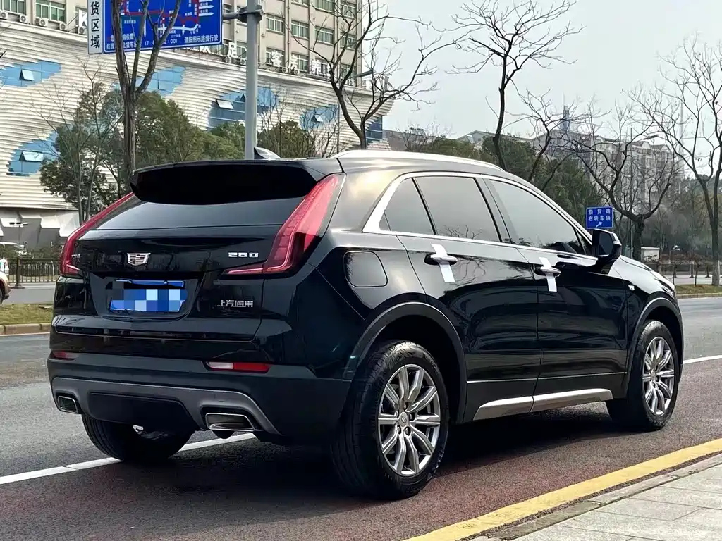 CADILLAC XT4 2022