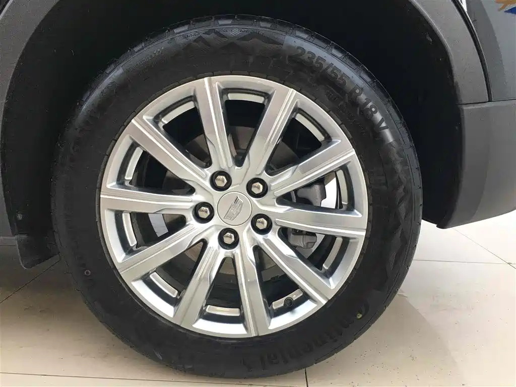 CADILLAC XT4 2023