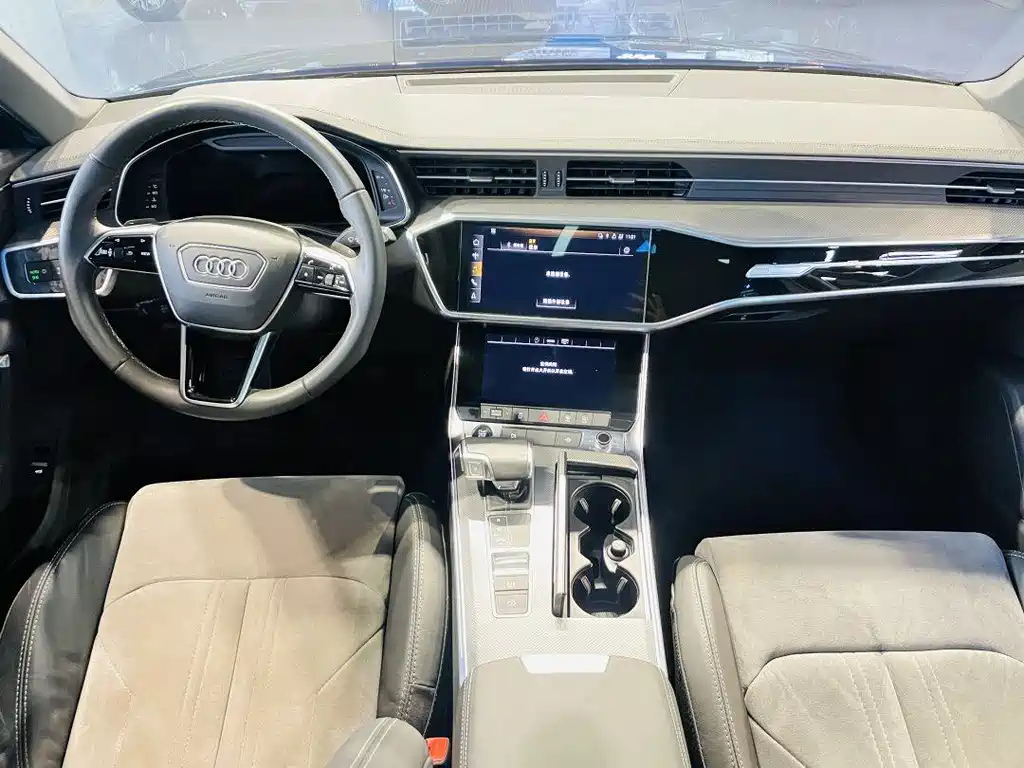 AUDI A6L 2021
