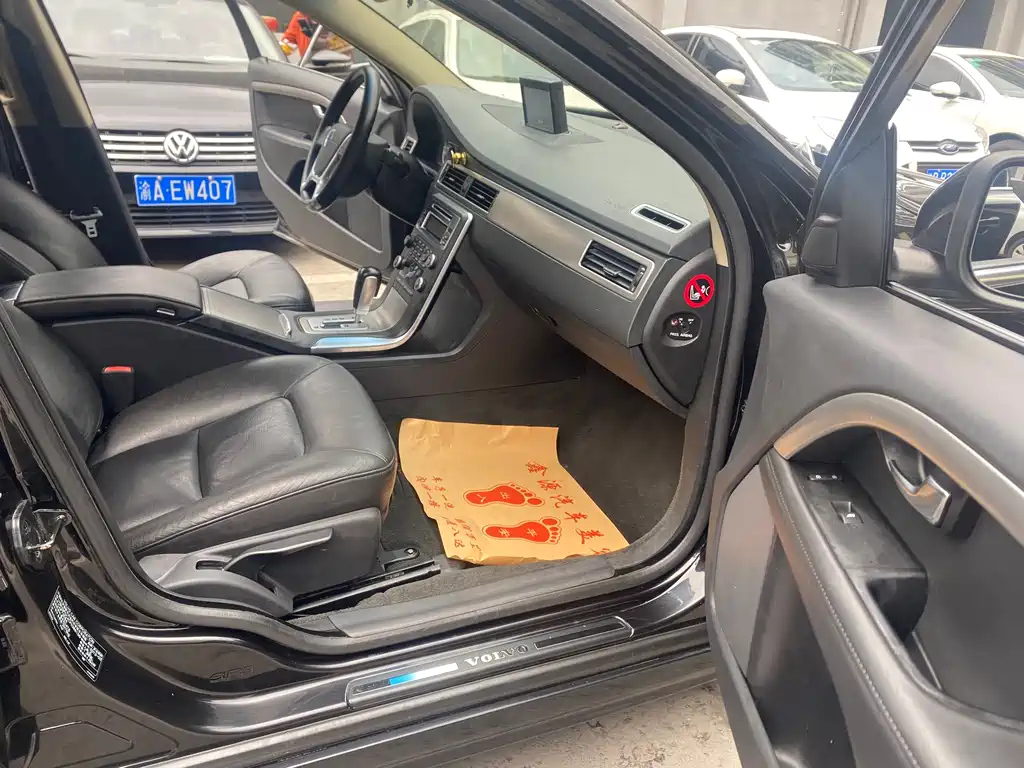VOLVO S80L 2012