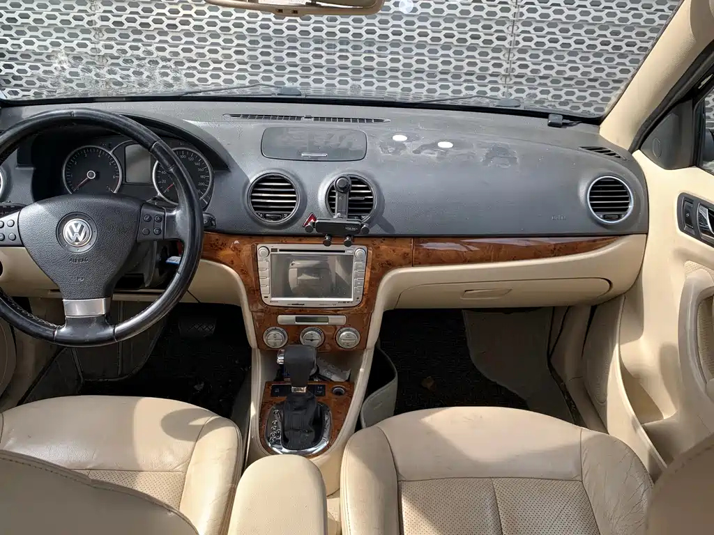 VOLKSWAGEN LAVIDA 2009