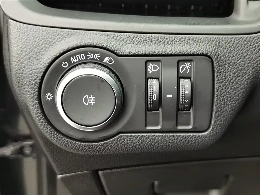 BUICK ENVISION 2021