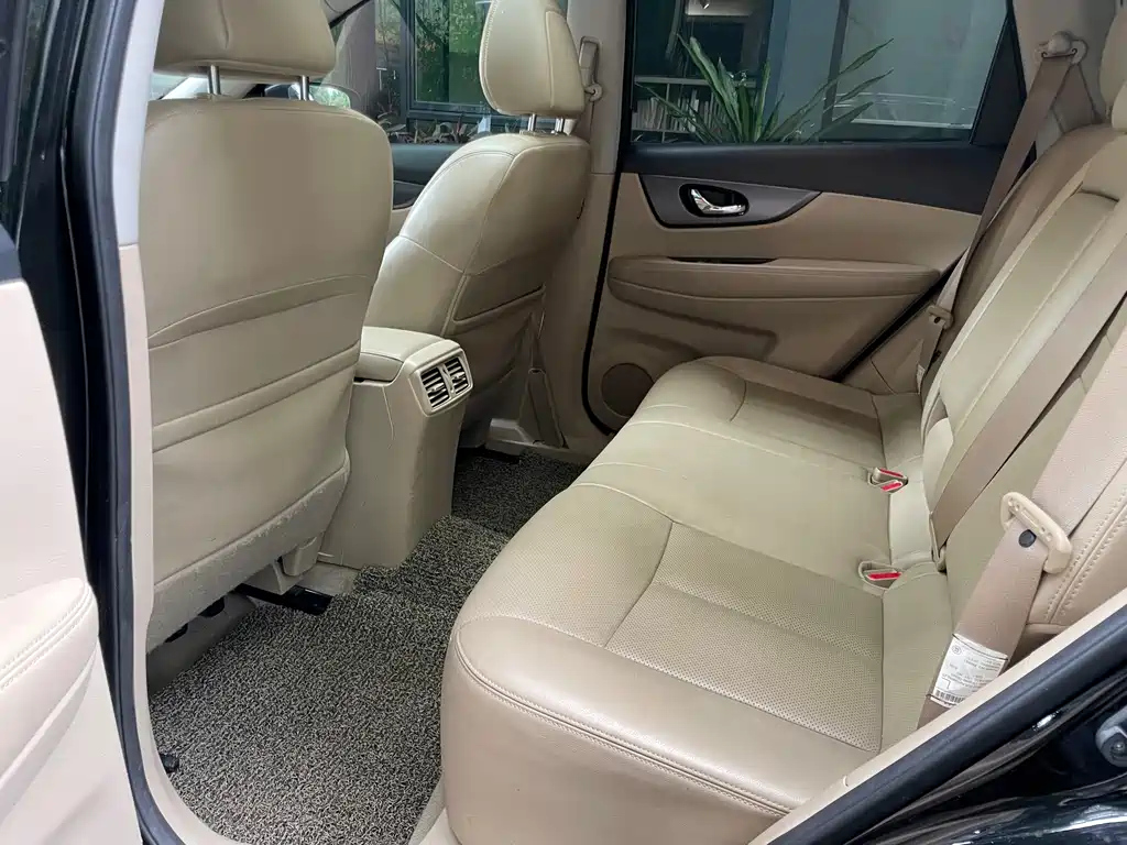 NISSAN X-TRAIL 2016