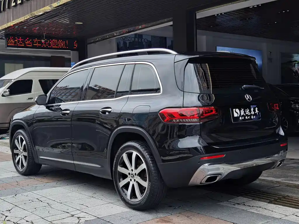 MERCEDES BENZ GLB 2020