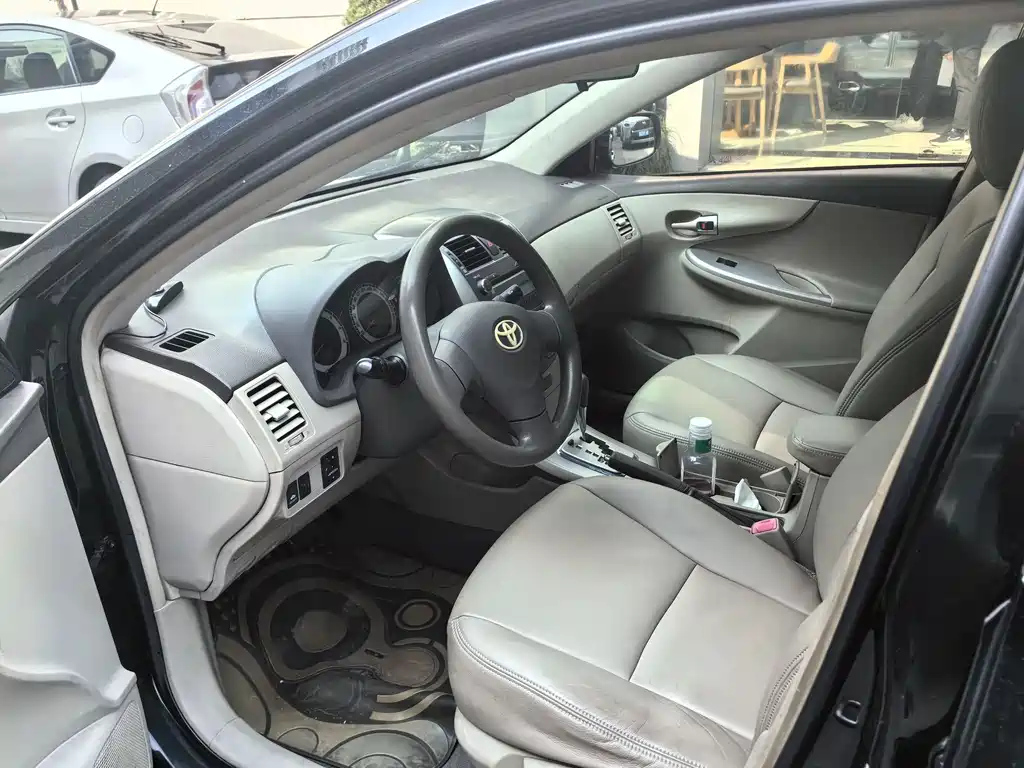 TOYOTA COROLLA 2009