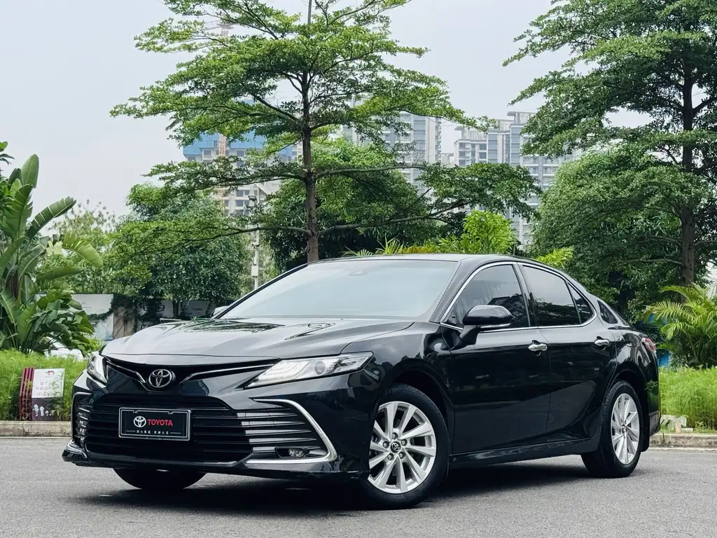 TOYOTA CAMRY 2021