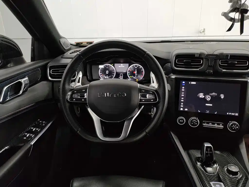LYNK&CO 03 NEW ENERGY 2020