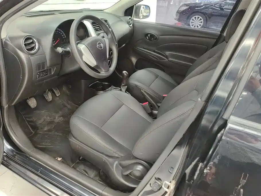 NISSAN SUNNY 2014