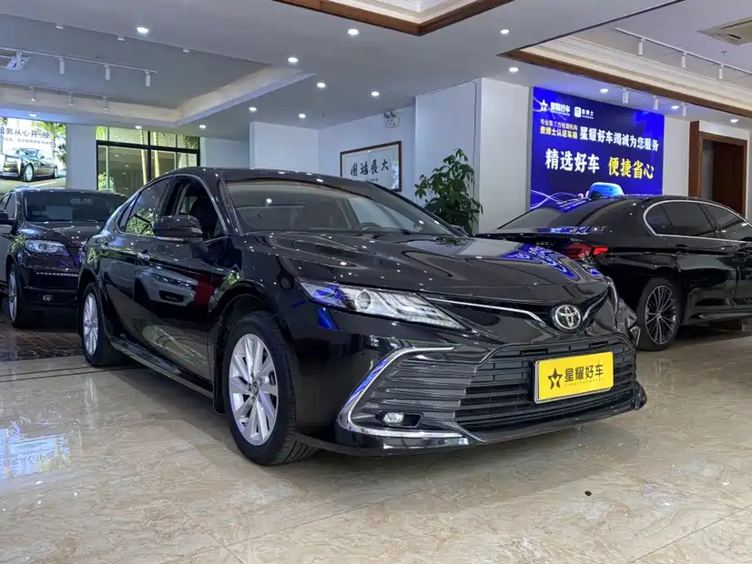 TOYOTA CAMRY 2022