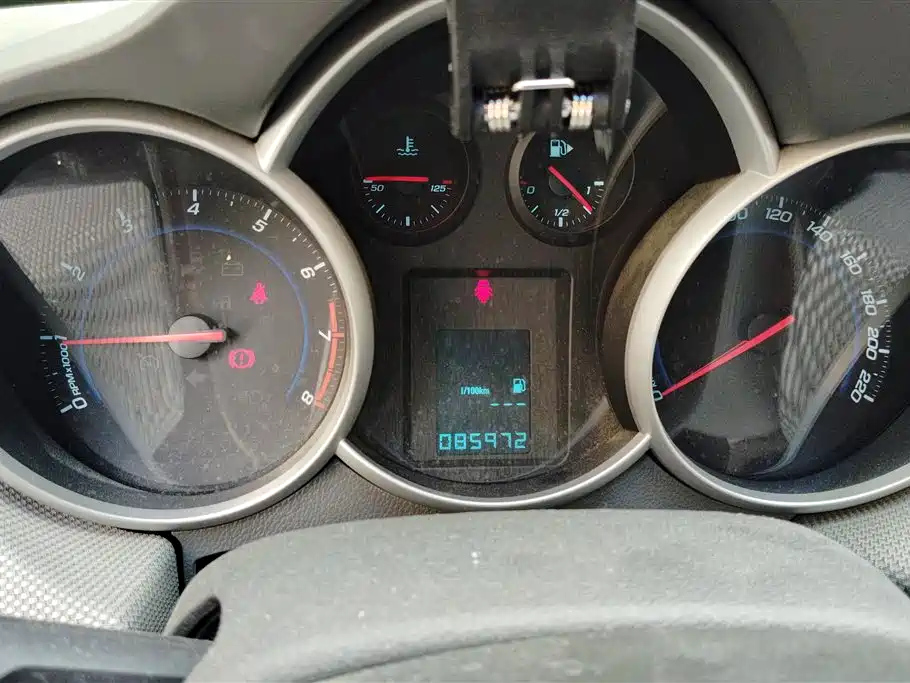 CHEVROLET CRUZE 2012