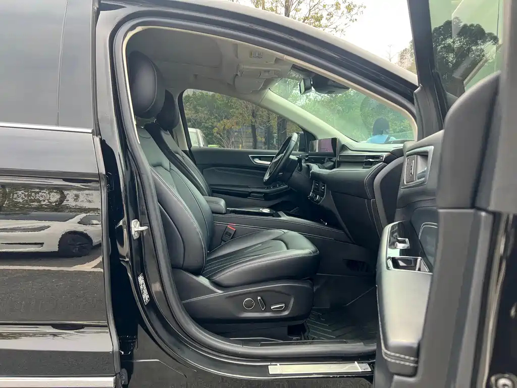 FORD EDGE 2021