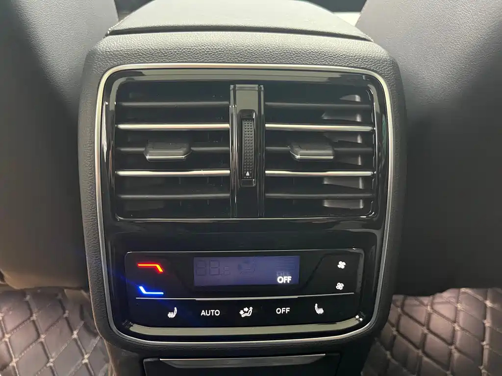 VOLKSWAGEN MAGOTAN 2024