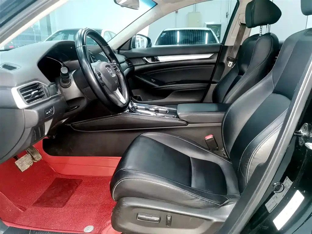 HONDA ACCORD 2021