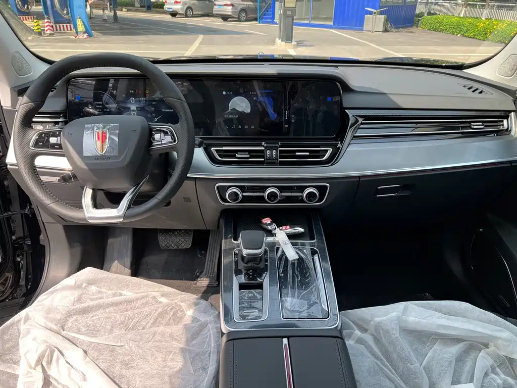 HONGQI HS5 2024