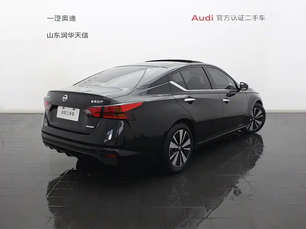 NISSAN TEANA 2021