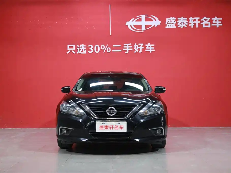 NISSAN TEANA 2018