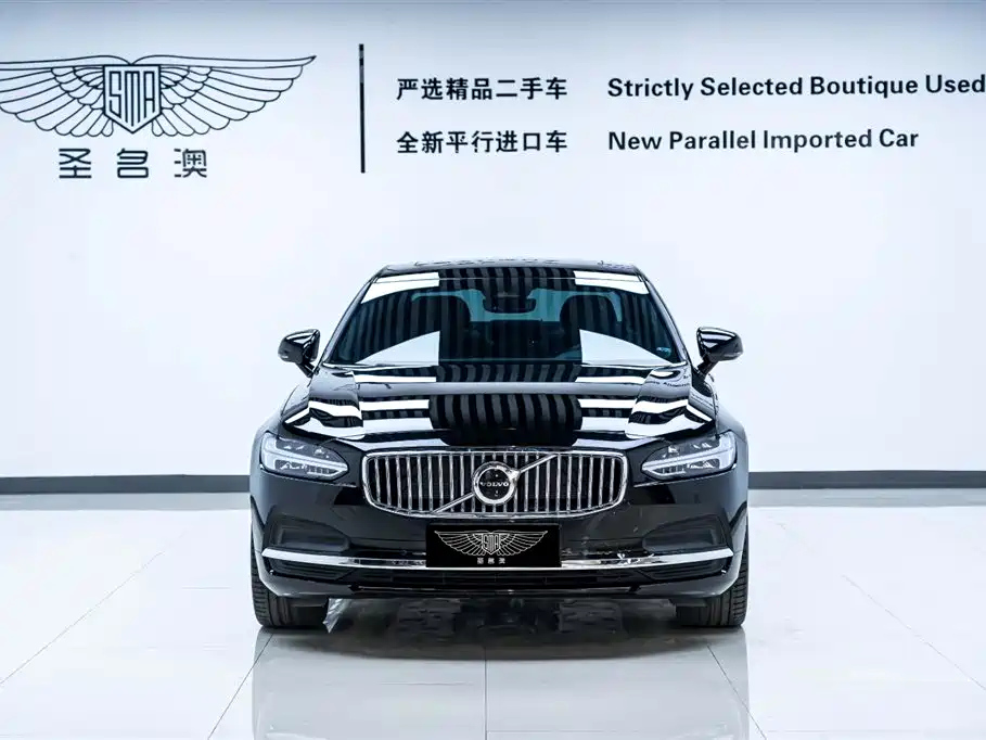 VOLVO S90 2024